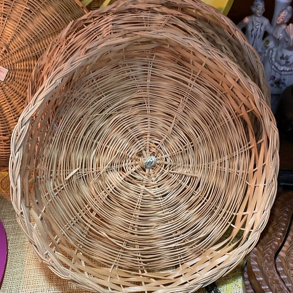 VINTAGE PICNIC PLATE HOLDERS - Picture 2 of 4